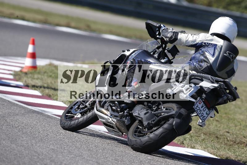 Archiv-2025/49 26.08.2025 Cornu Master School ADR/gruen-vert/17